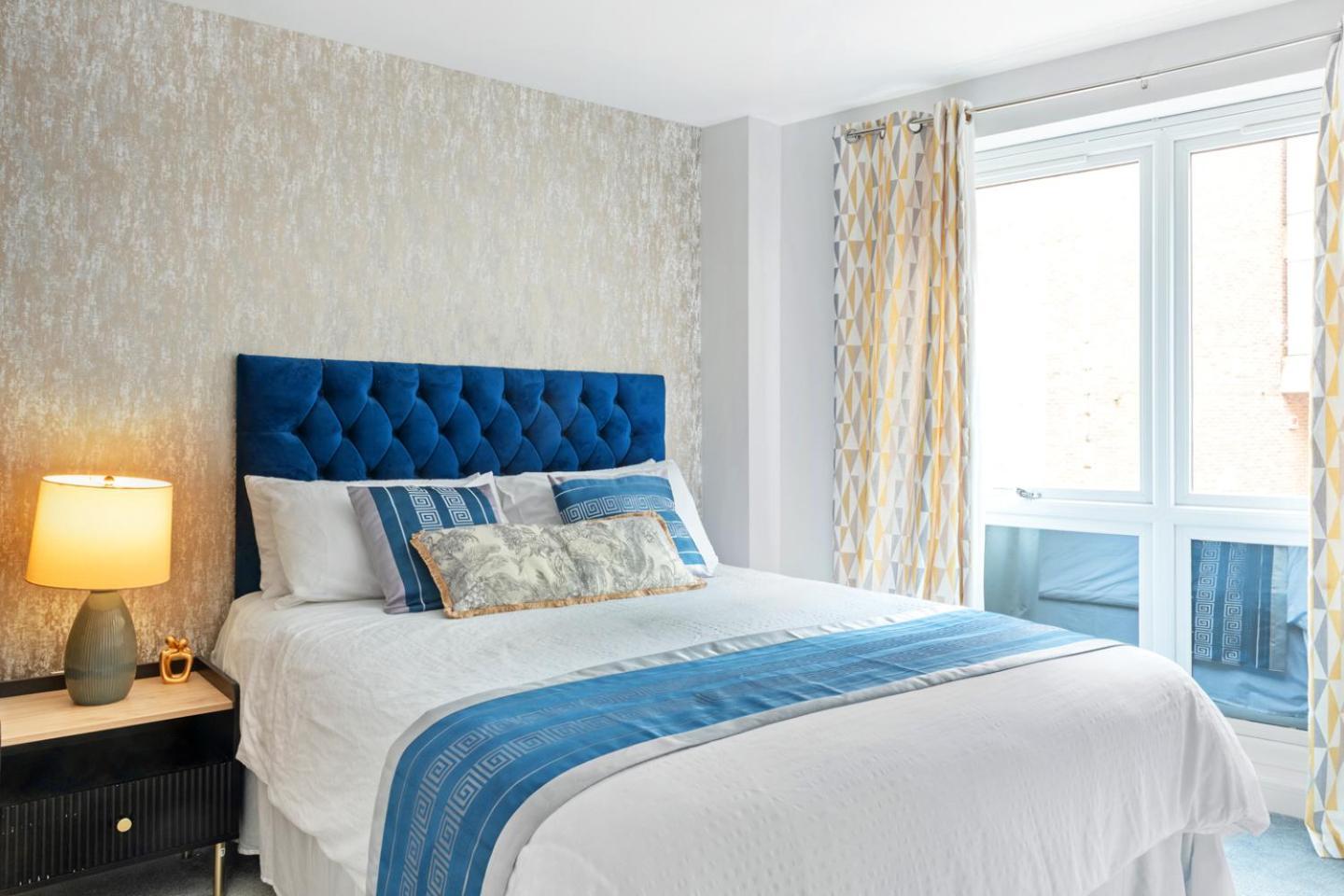 Luxurious Flat At Leicester Town エクステリア 写真