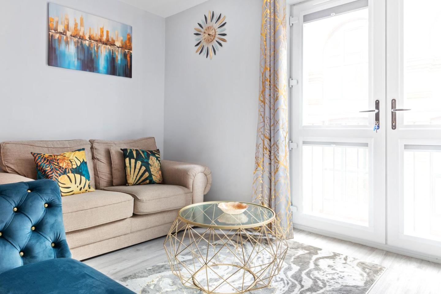 Luxurious Flat At Leicester Town エクステリア 写真